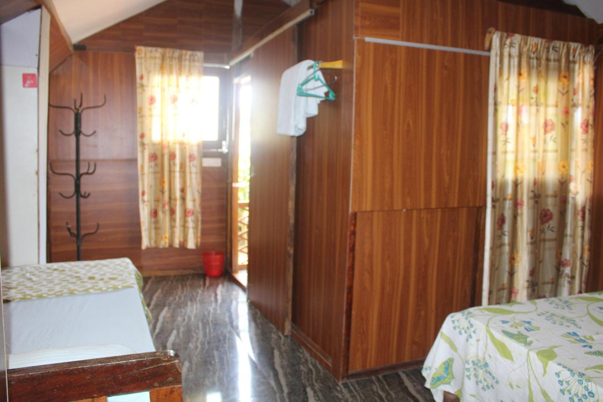 Monsoon Hotel Агонда Екстериор снимка