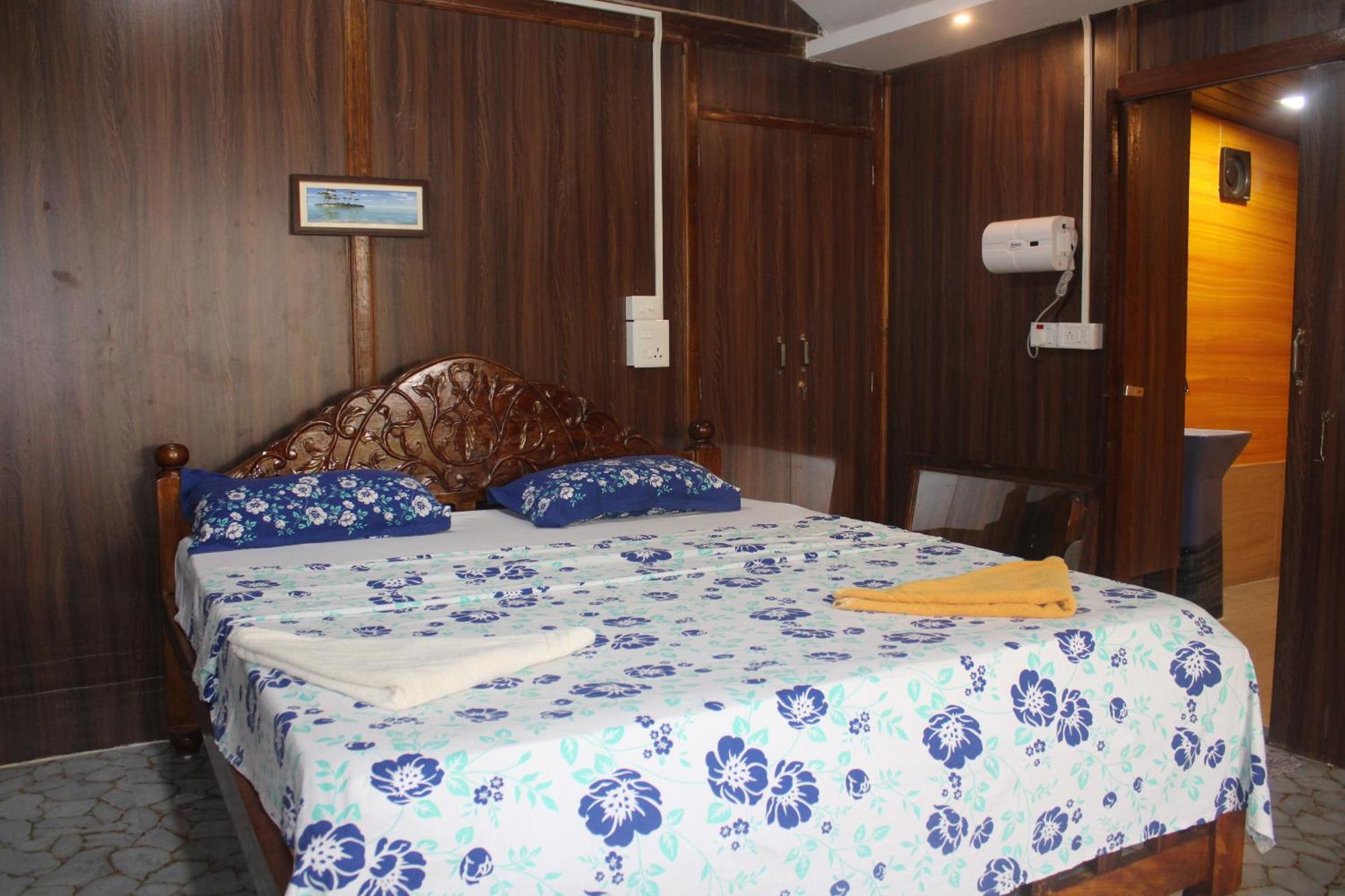 Monsoon Hotel Агонда Екстериор снимка