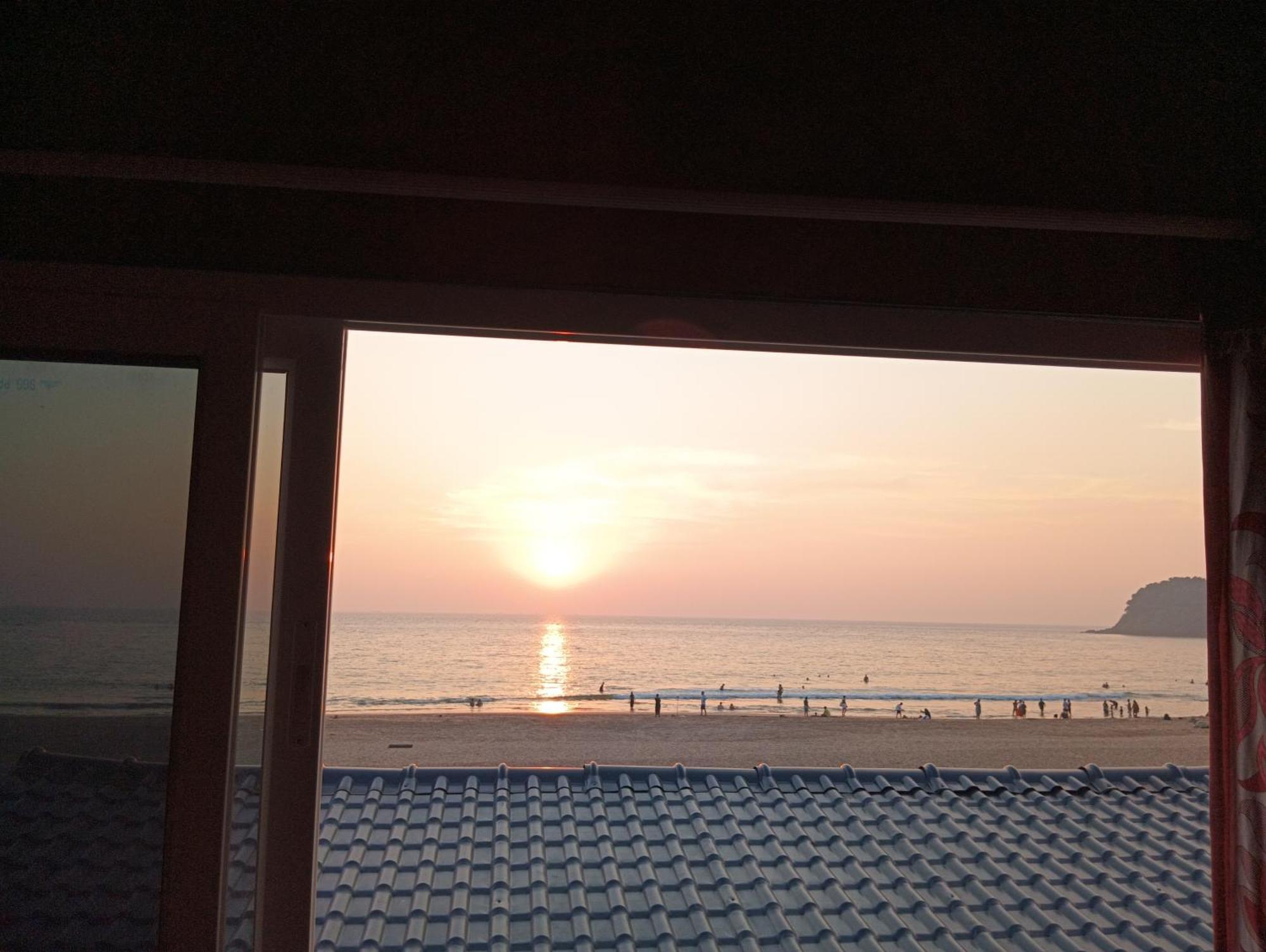 Monsoon Hotel Агонда Екстериор снимка
